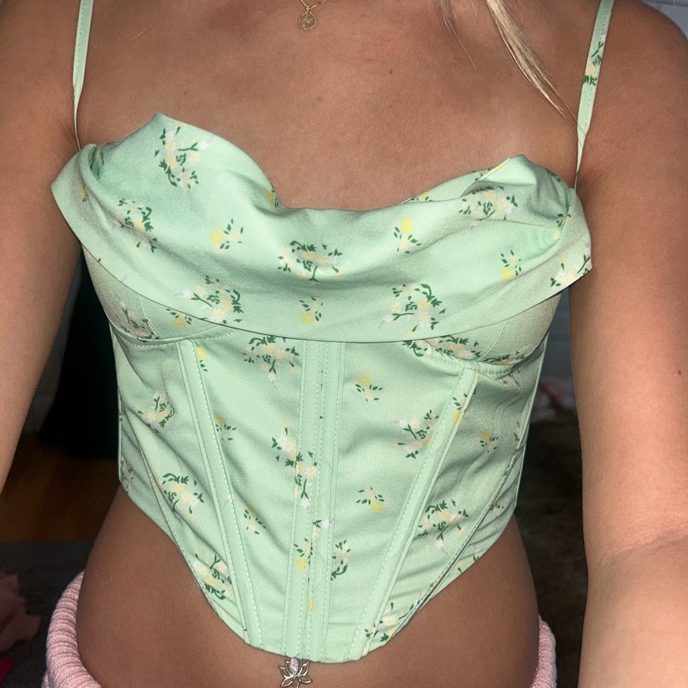 Bustier Top! - image 1